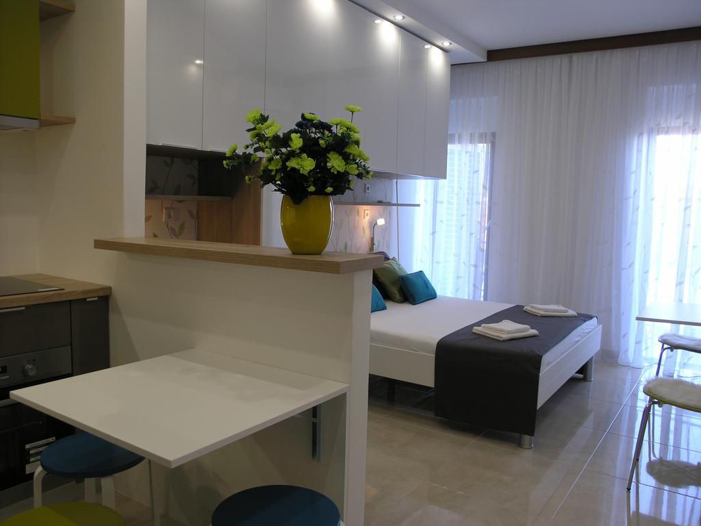 Apartments Dobrila Подгора Екстериор снимка